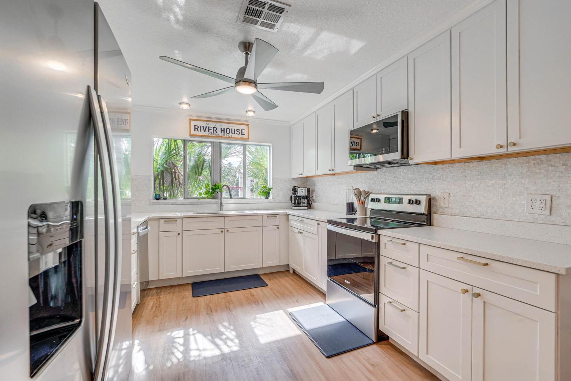 Riverfront Home With Boat Dock And Kayaks! Crystal River Exterior foto